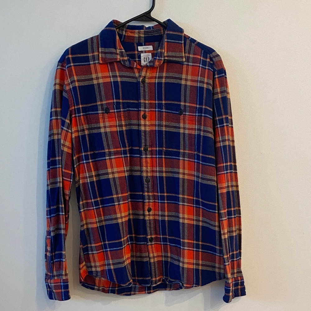 GAP Men's Vibrant Plaid Button-Down Shirt
